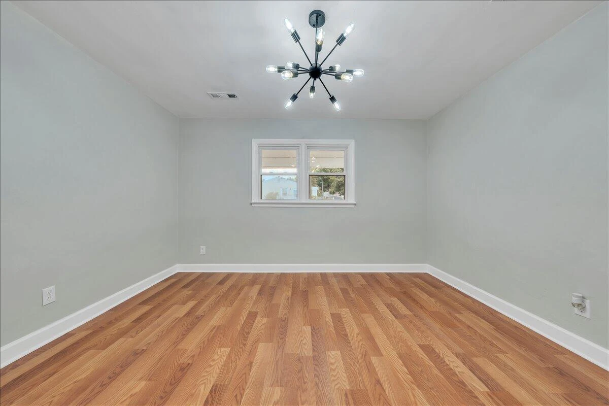 1649 Padbury AVE SE - Photo 10