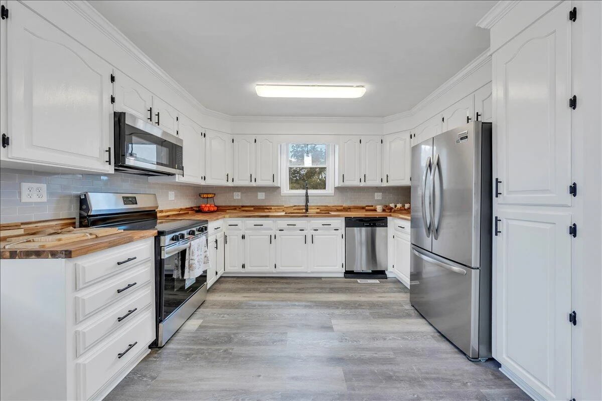 1649 Padbury AVE SE - Photo 15