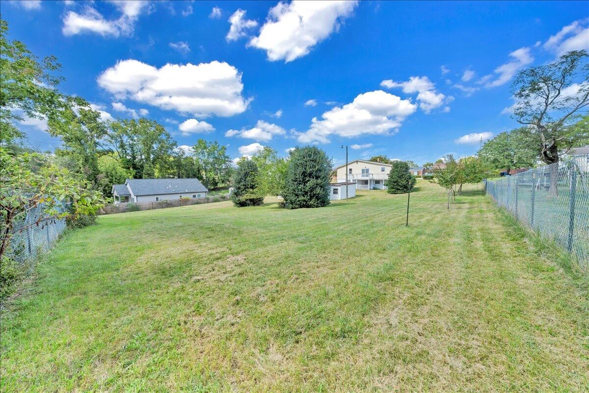 1649 Padbury AVE SE - Photo 47