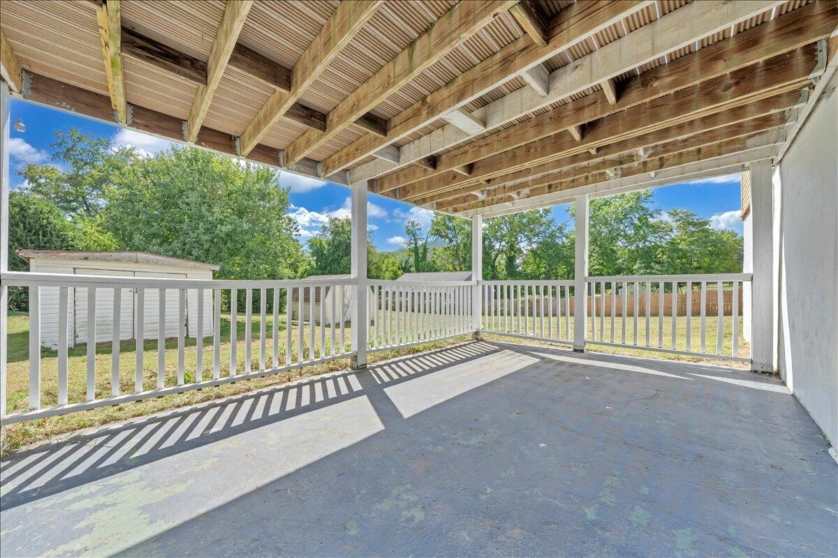 1649 Padbury AVE SE - Photo 51