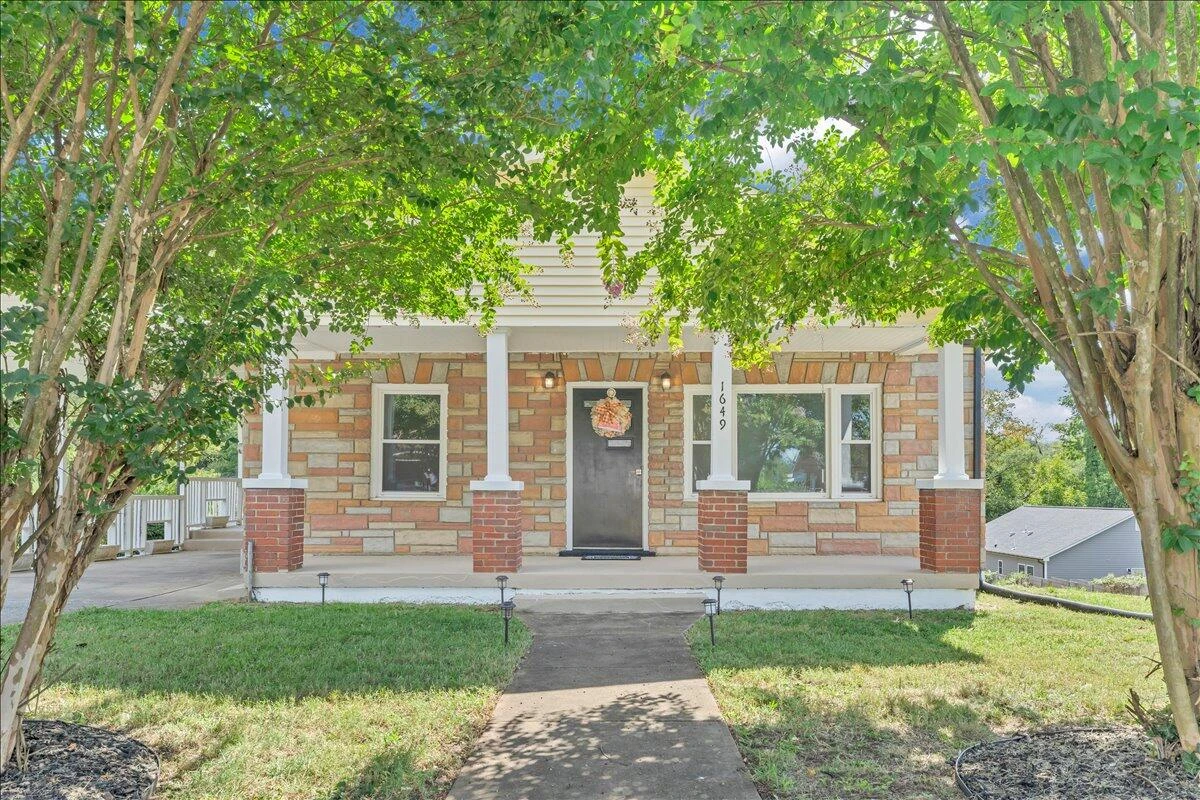 1649 Padbury AVE SE - Photo 54