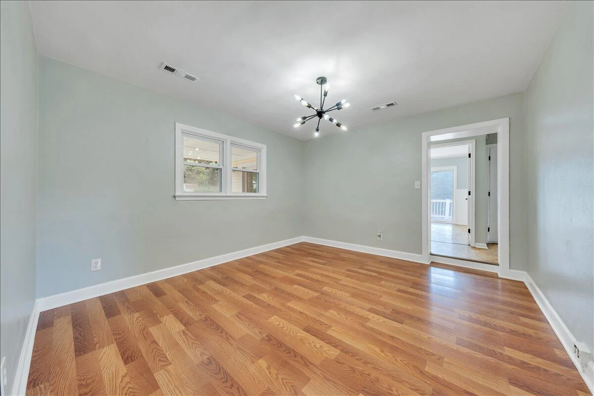 1649 Padbury AVE SE - Photo 8