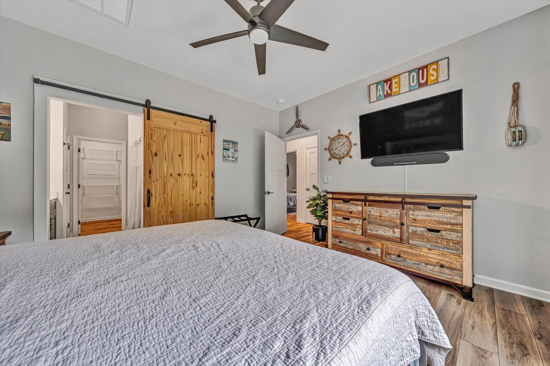 205 Deerwood DR - Photo 20