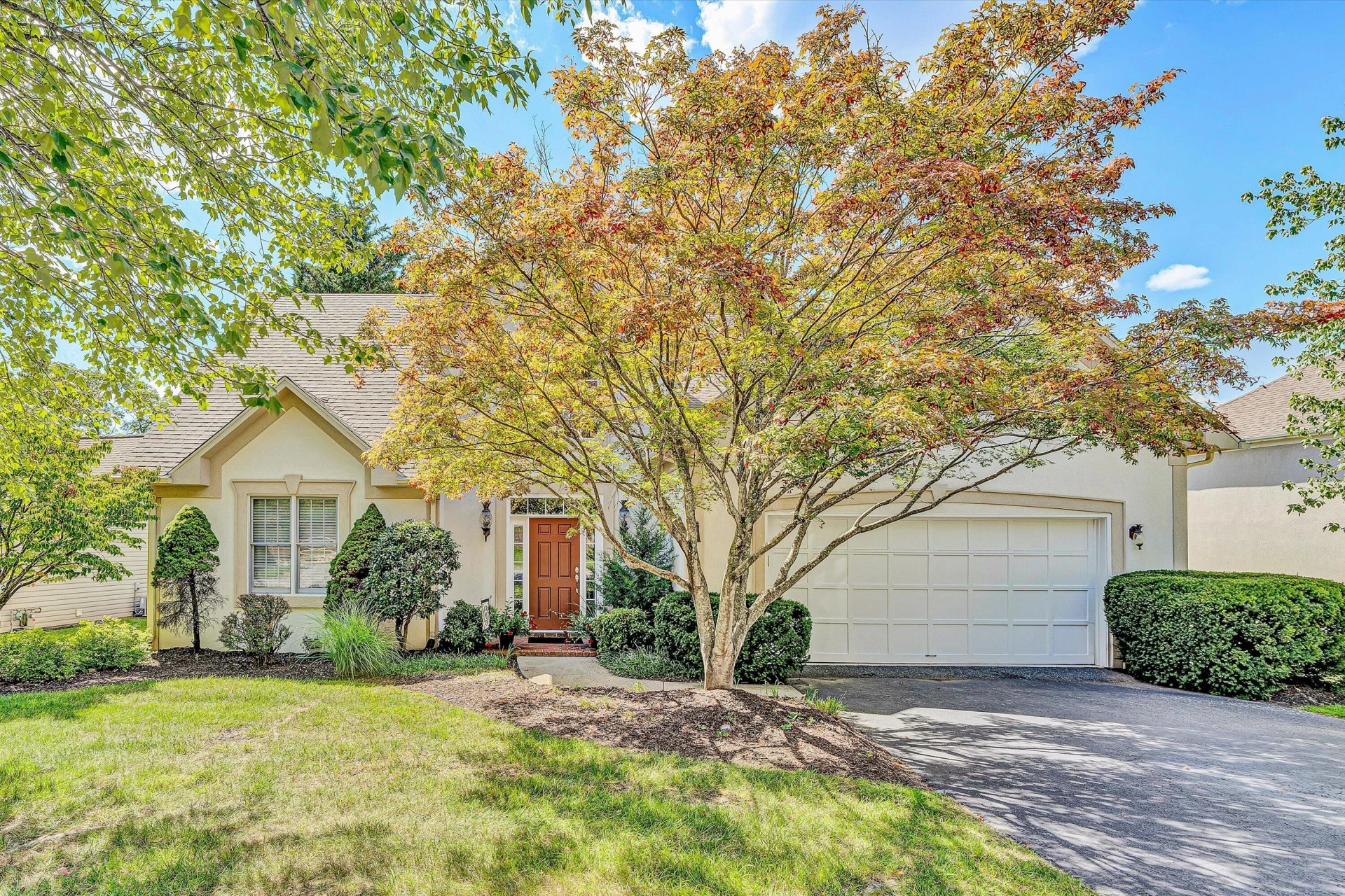 4074 Overlook Trail DR