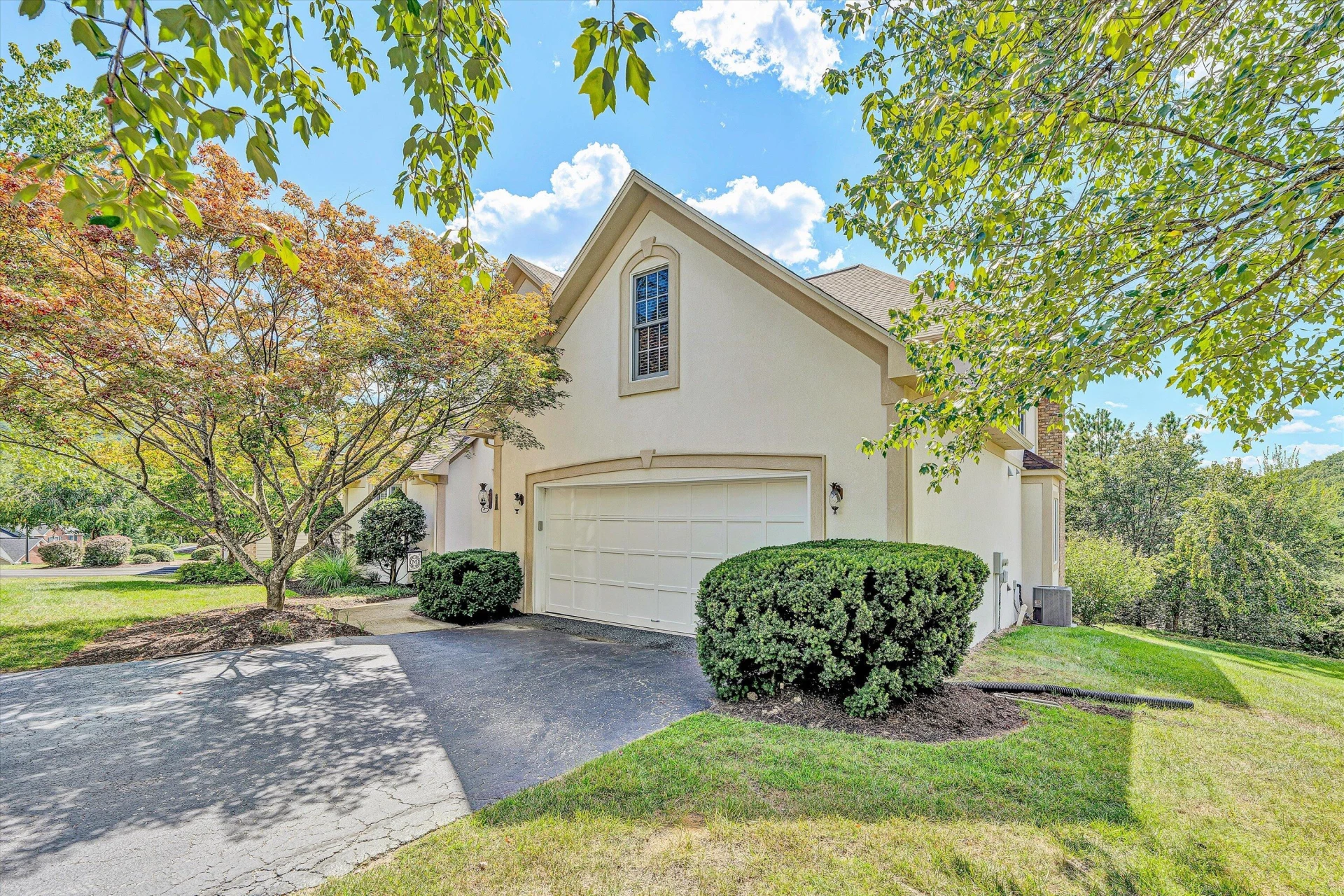 4074 Overlook Trail DR - Photo 3