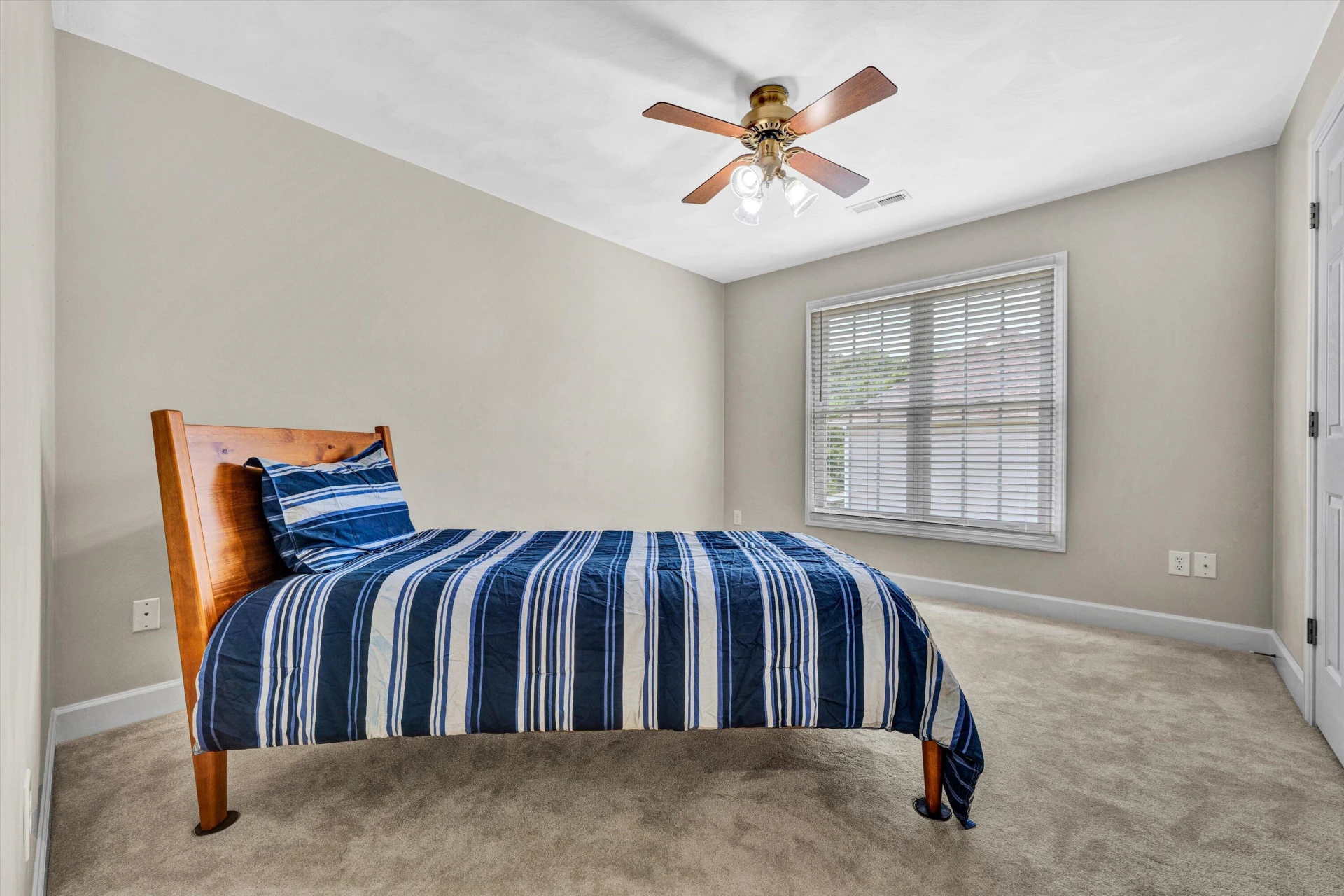 4074 Overlook Trail DR - Photo 39