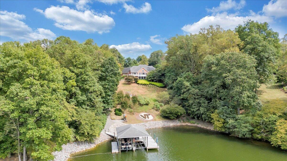 6623 Horseshoe Bend RD - Photo 2