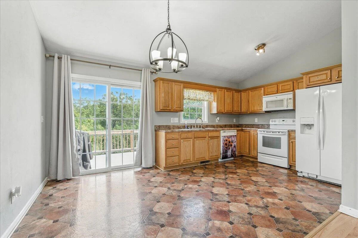 729 Burks Hill RD - Photo 13