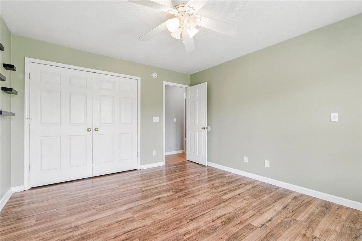 729 Burks Hill RD - Photo 22