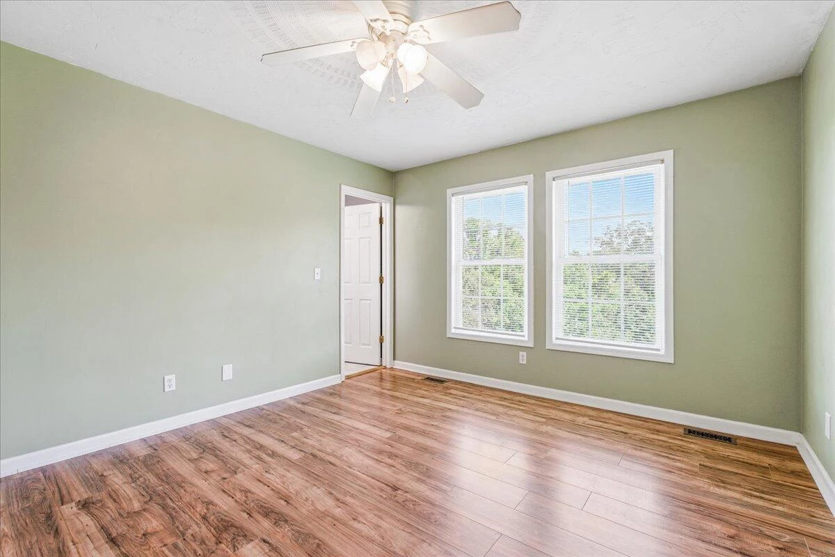729 Burks Hill RD - Photo 23