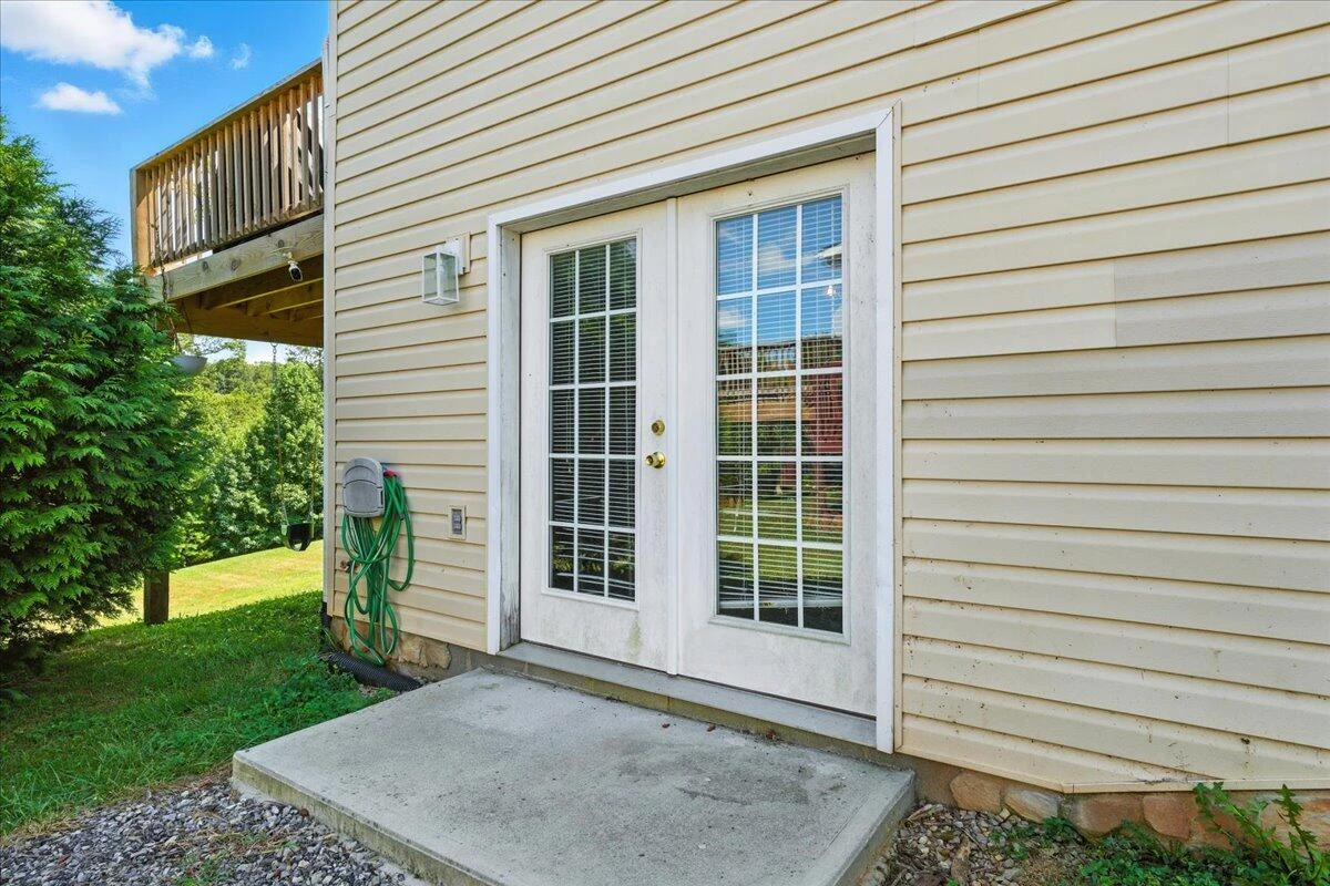 729 Burks Hill RD - Photo 34