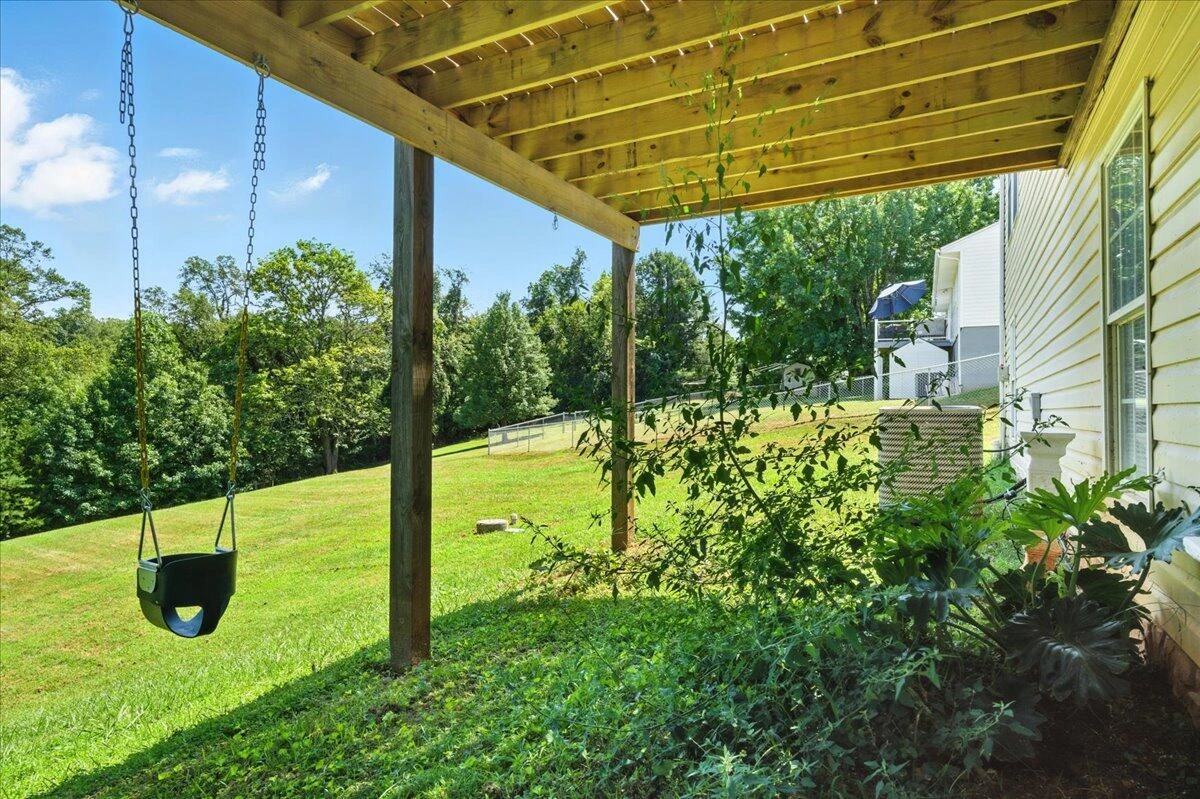 729 Burks Hill RD - Photo 35