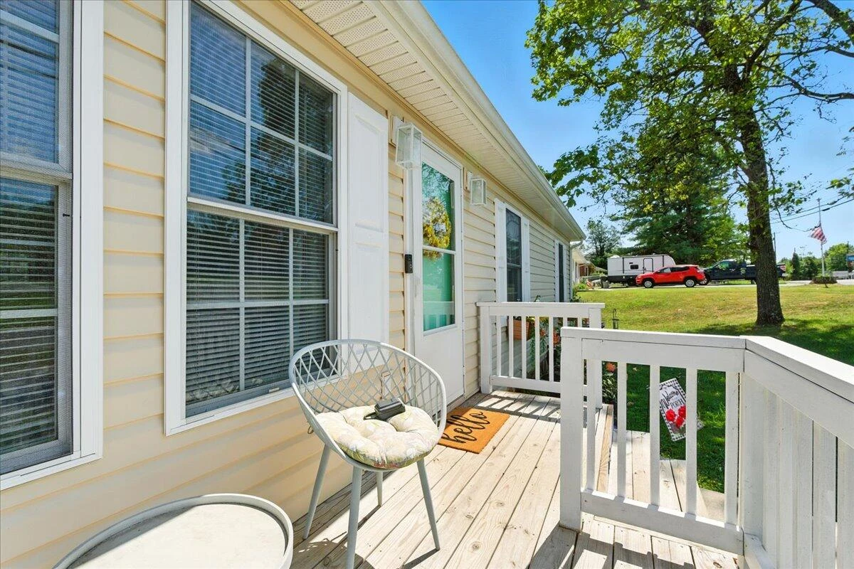 729 Burks Hill RD - Photo 8