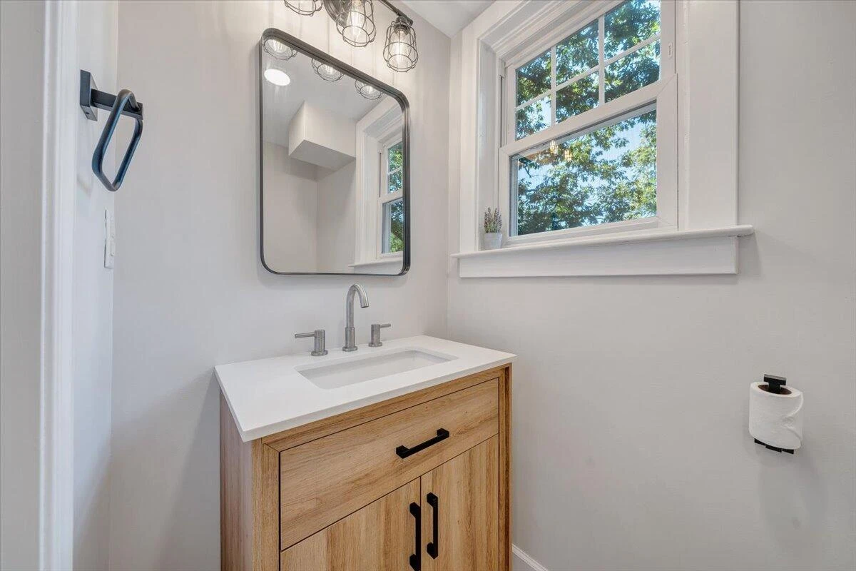 1038 Valencia DR - Photo 27
