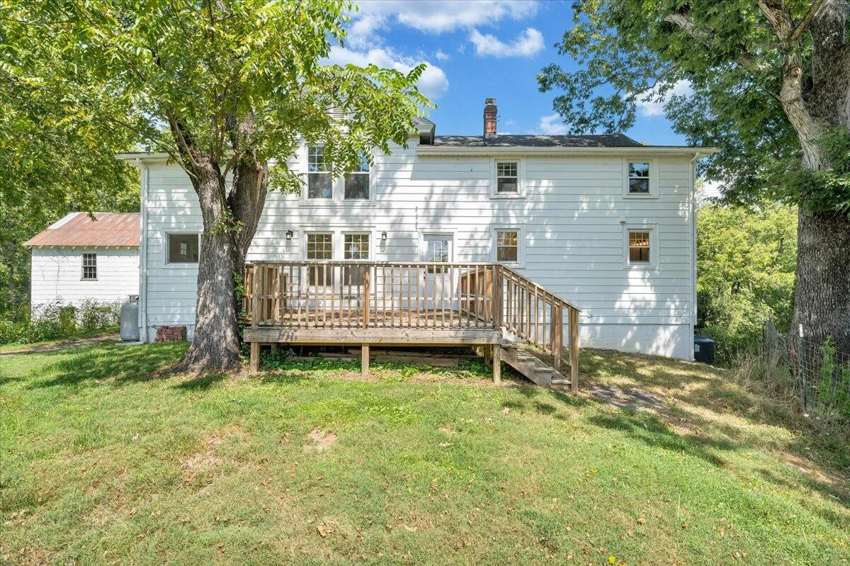 1038 Valencia DR - Photo 45