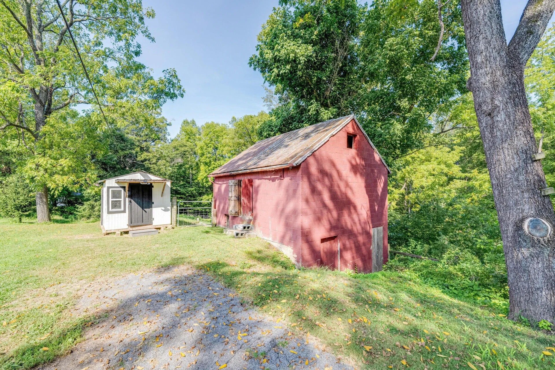 1038 Valencia DR - Photo 62
