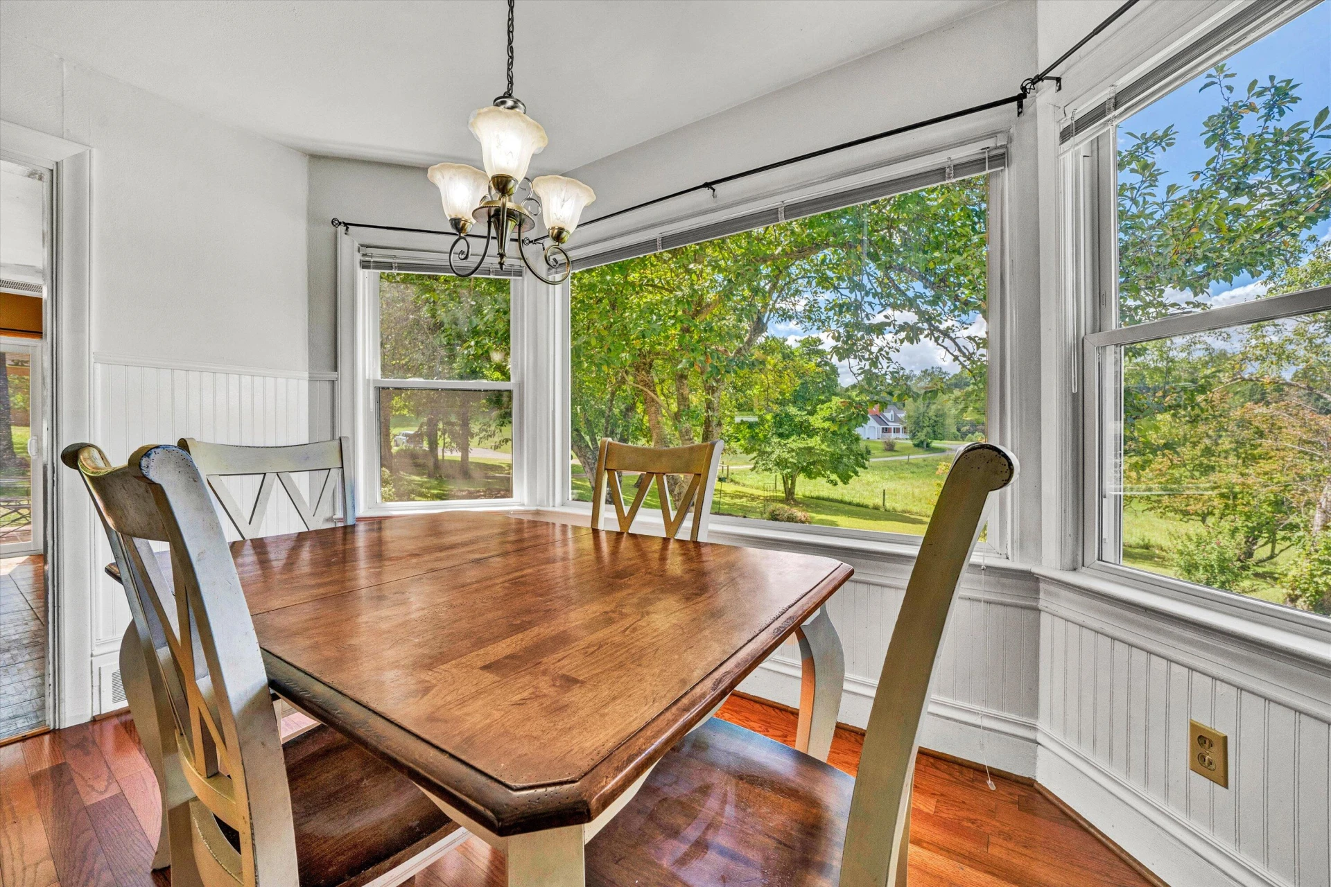 4037 Timber Line RD - Photo 11
