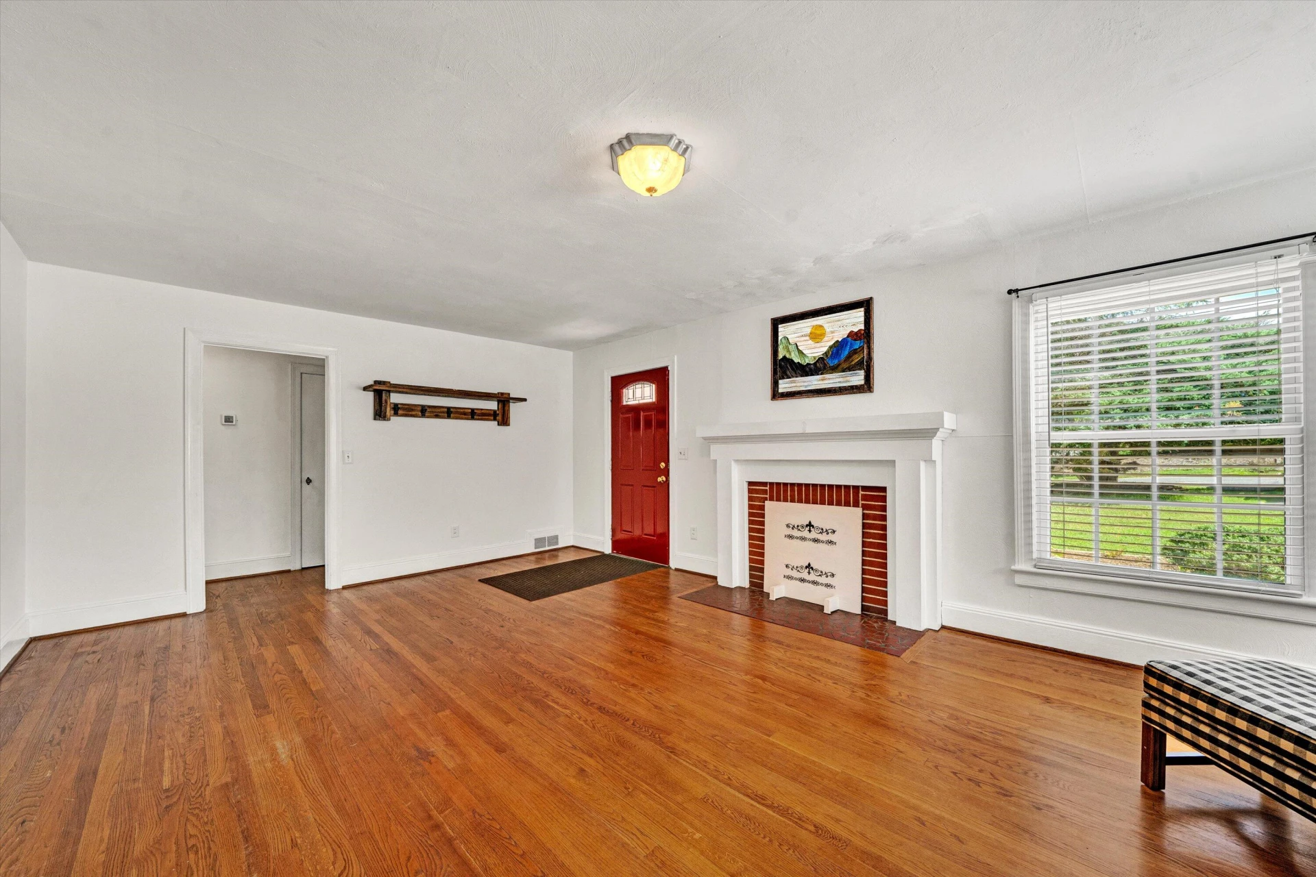 4037 Timber Line RD - Photo 4