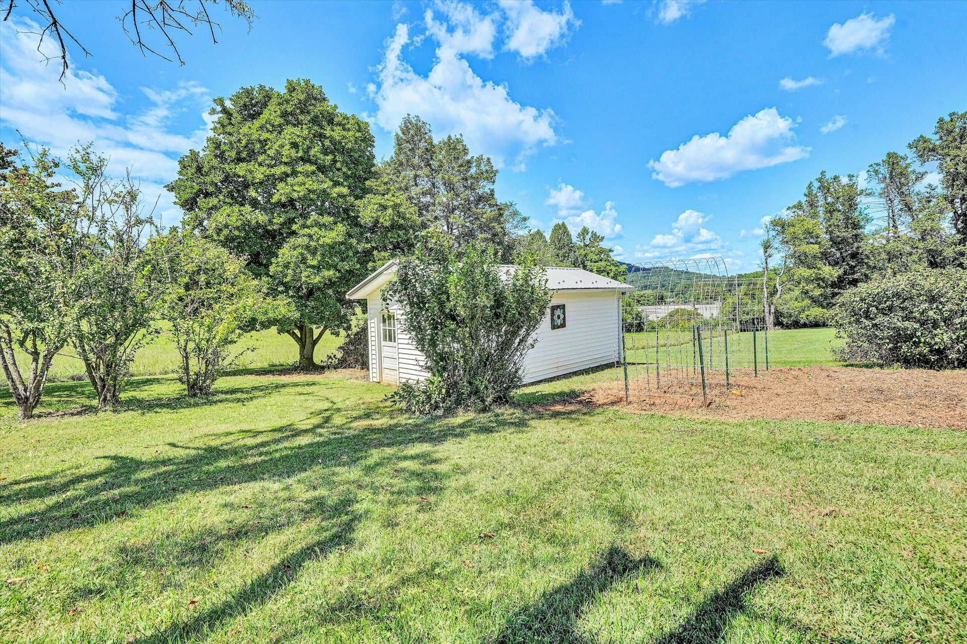 4037 Timber Line RD - Photo 41