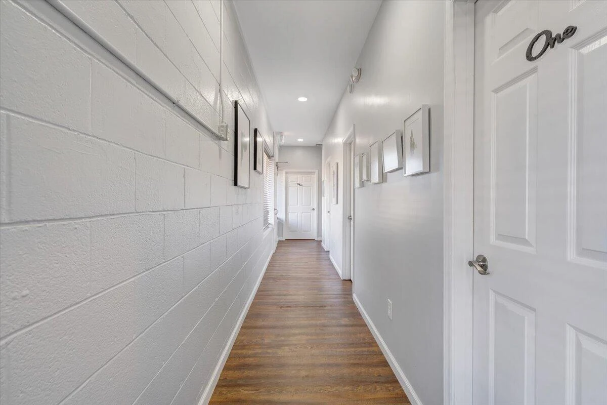 708 5Th ST SW - Photo 13