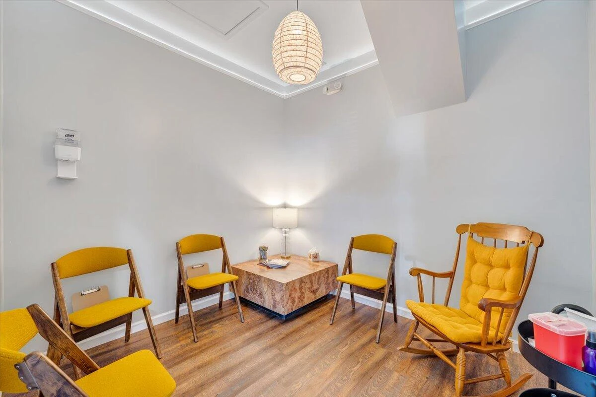 708 5Th ST SW - Photo 35