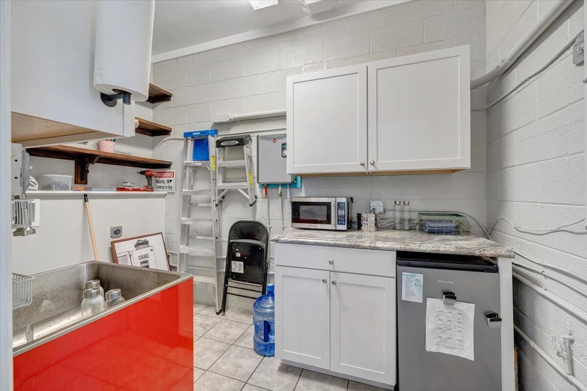 708 5Th ST SW - Photo 40