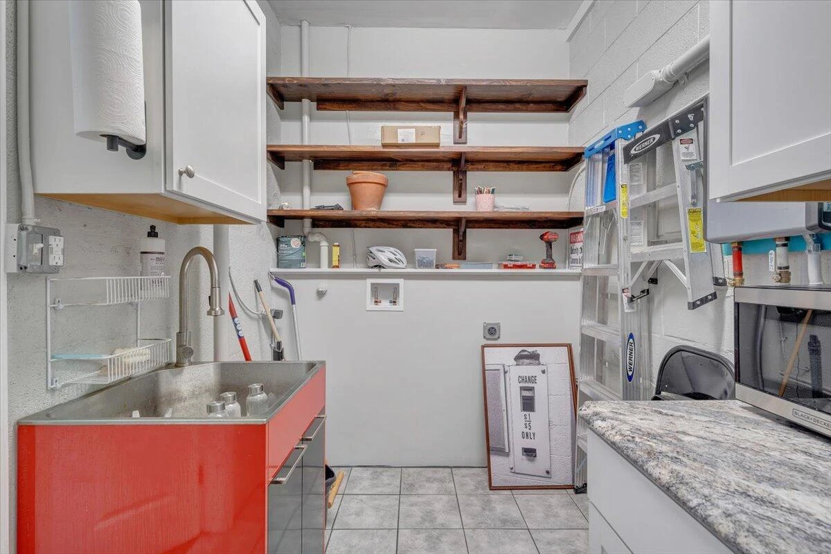 708 5Th ST SW - Photo 41