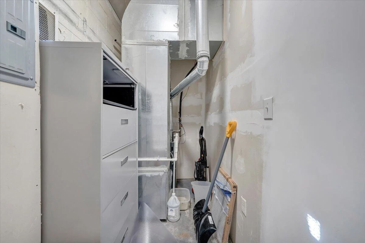 708 5Th ST SW - Photo 43