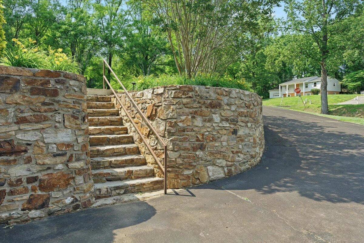 50 Barkwood LN - Photo 6