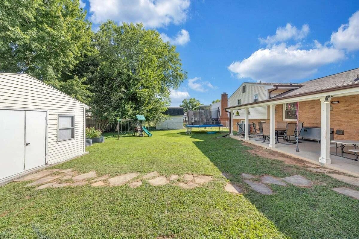 6359 Greenway DR - Photo 31