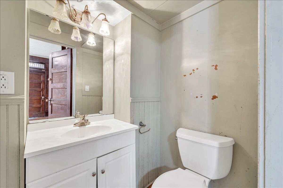 429 Elm AVE SW - Photo 20