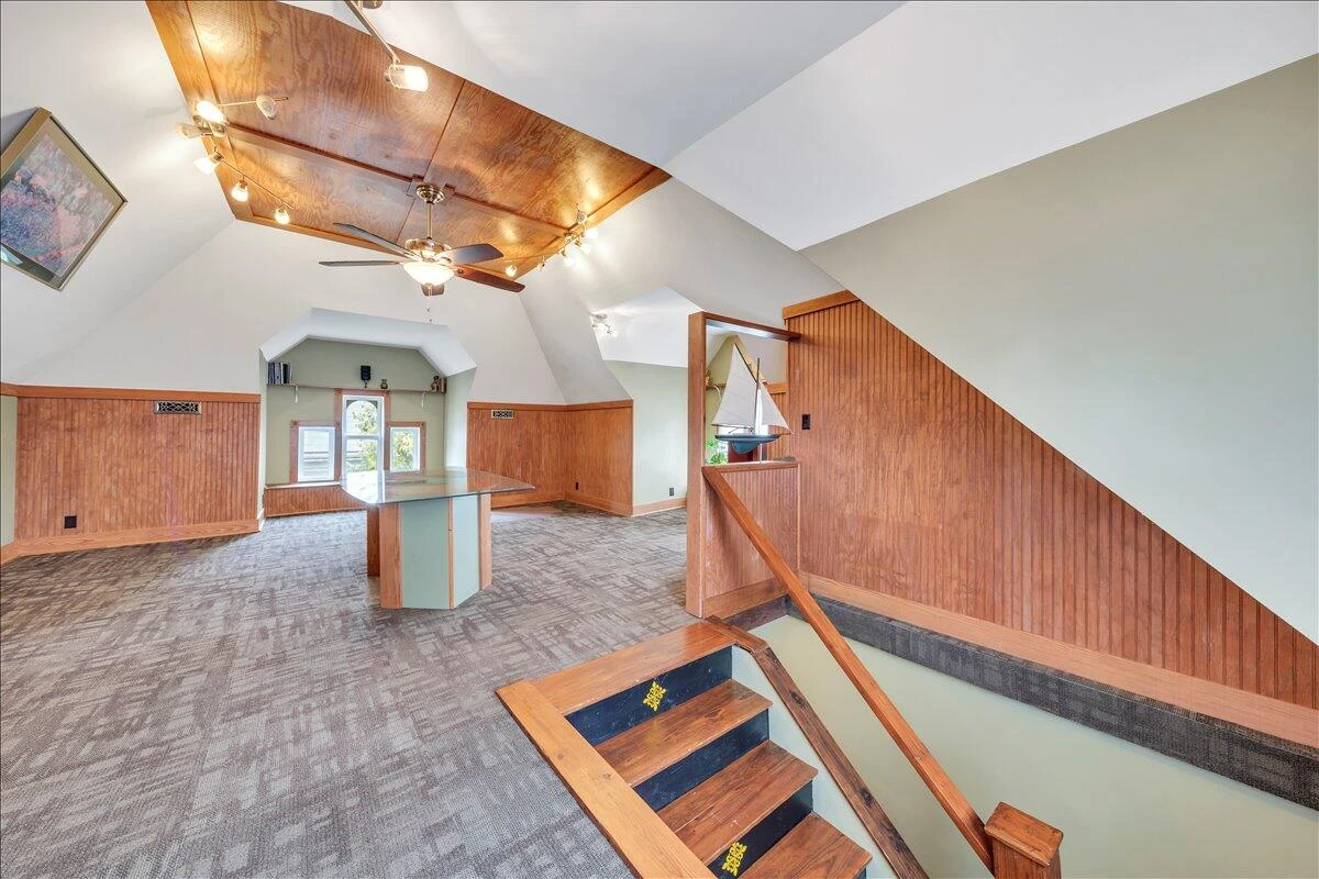 429 Elm AVE SW - Photo 32