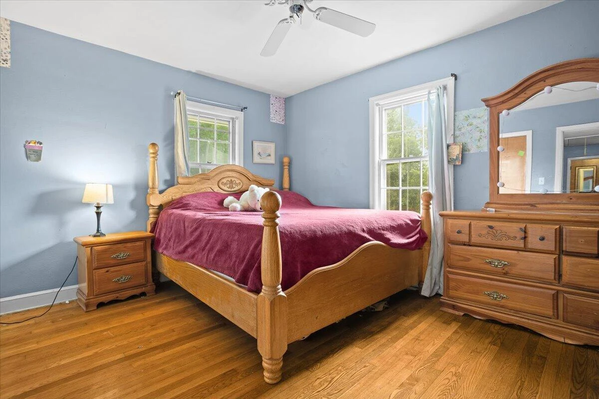 1019 Silverwood RD NW - Photo 17