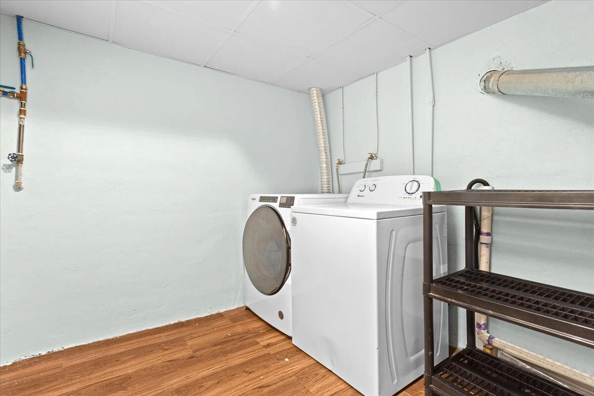 1019 Silverwood RD NW - Photo 29