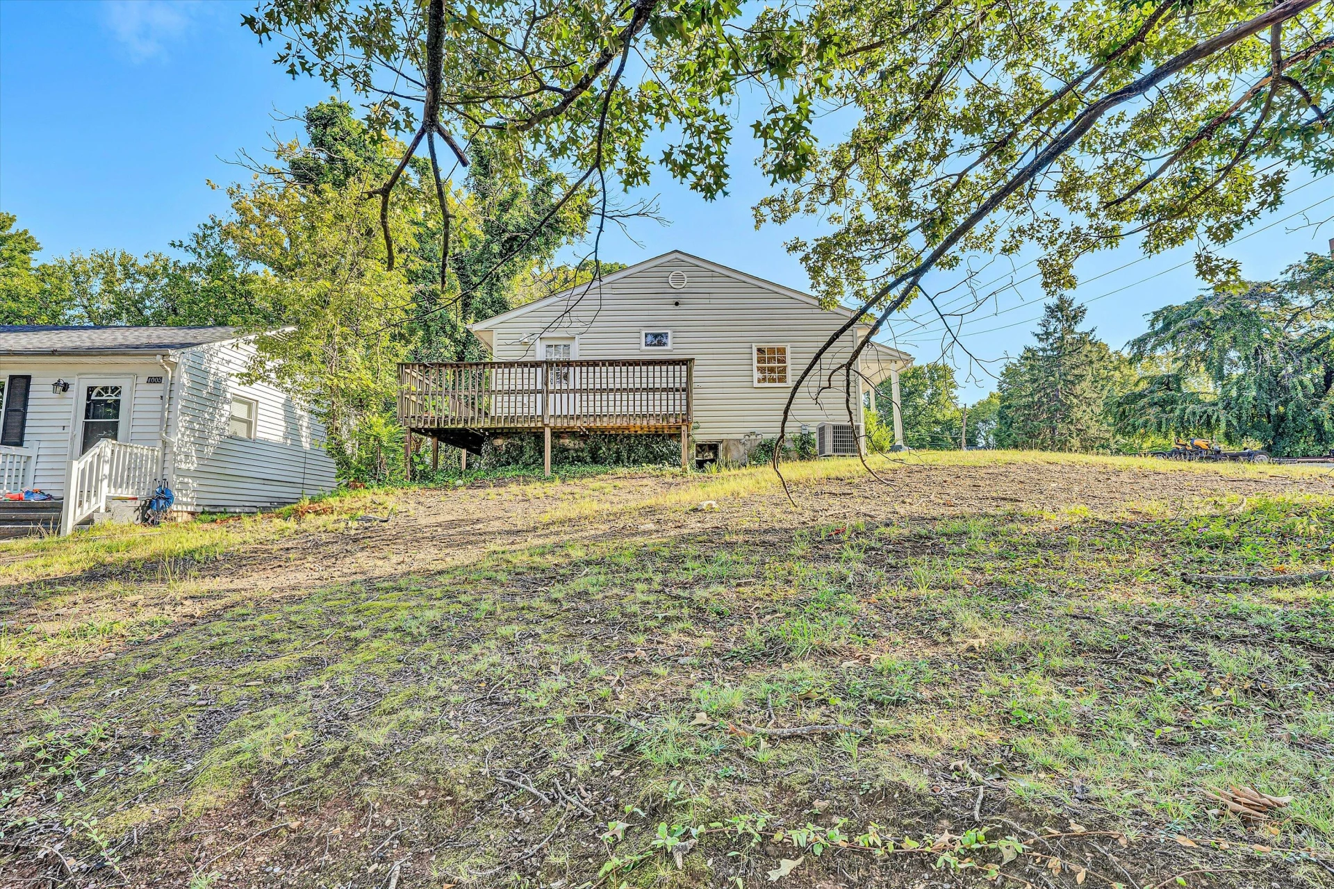 1130 Van Buren ST NW - Photo 17