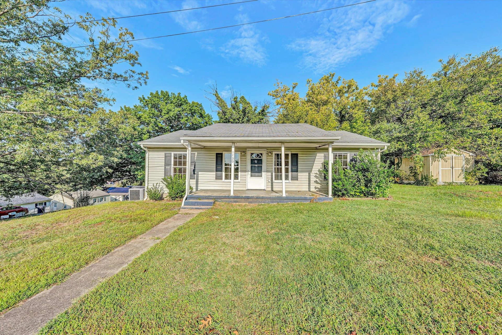 1130 Van Buren ST NW - Photo 2