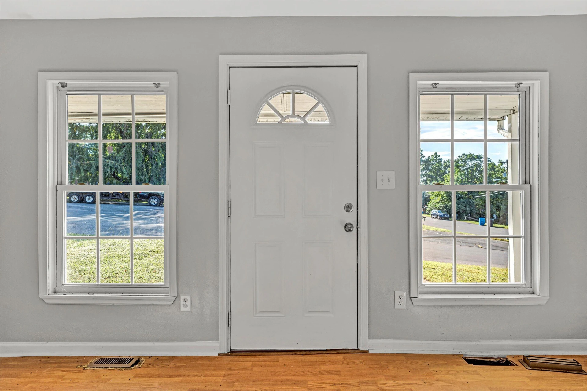 1130 Van Buren ST NW - Photo 3