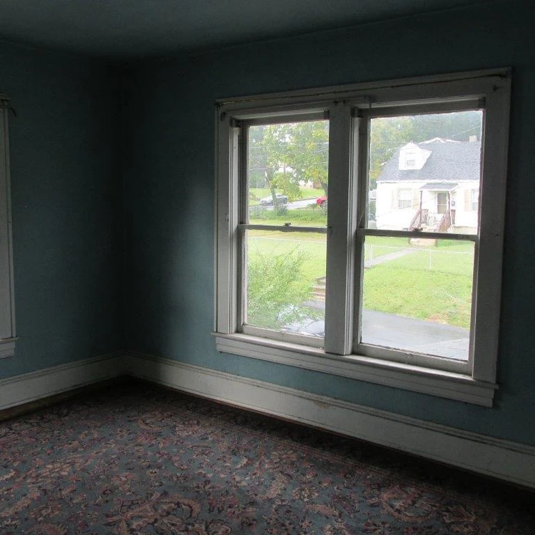 1302 Hanover AVE NW - Photo 15
