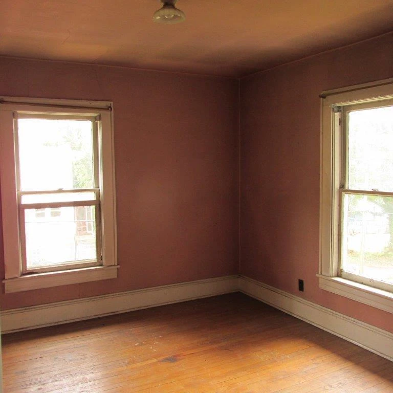 1302 Hanover AVE NW - Photo 16
