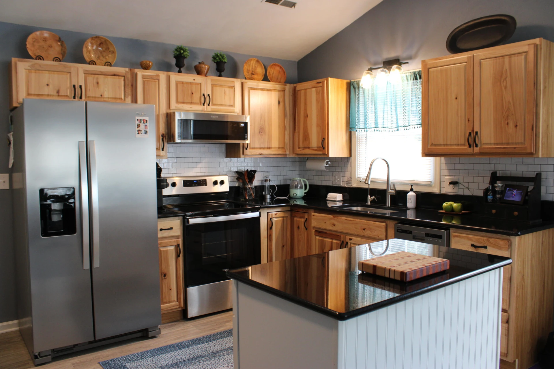 2917 Elderwood RD - Photo 4