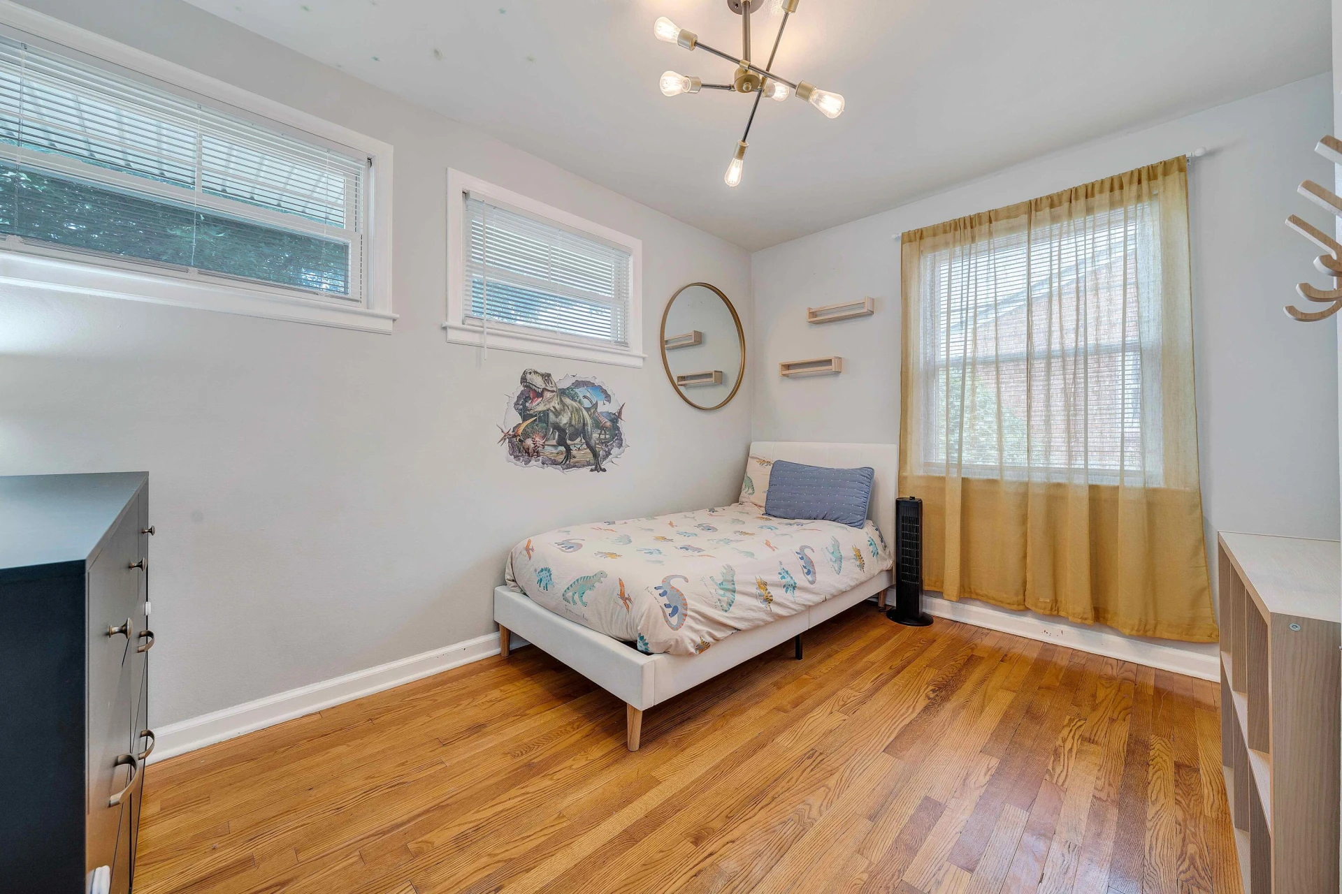 2817 Bradley ST NE - Photo 14