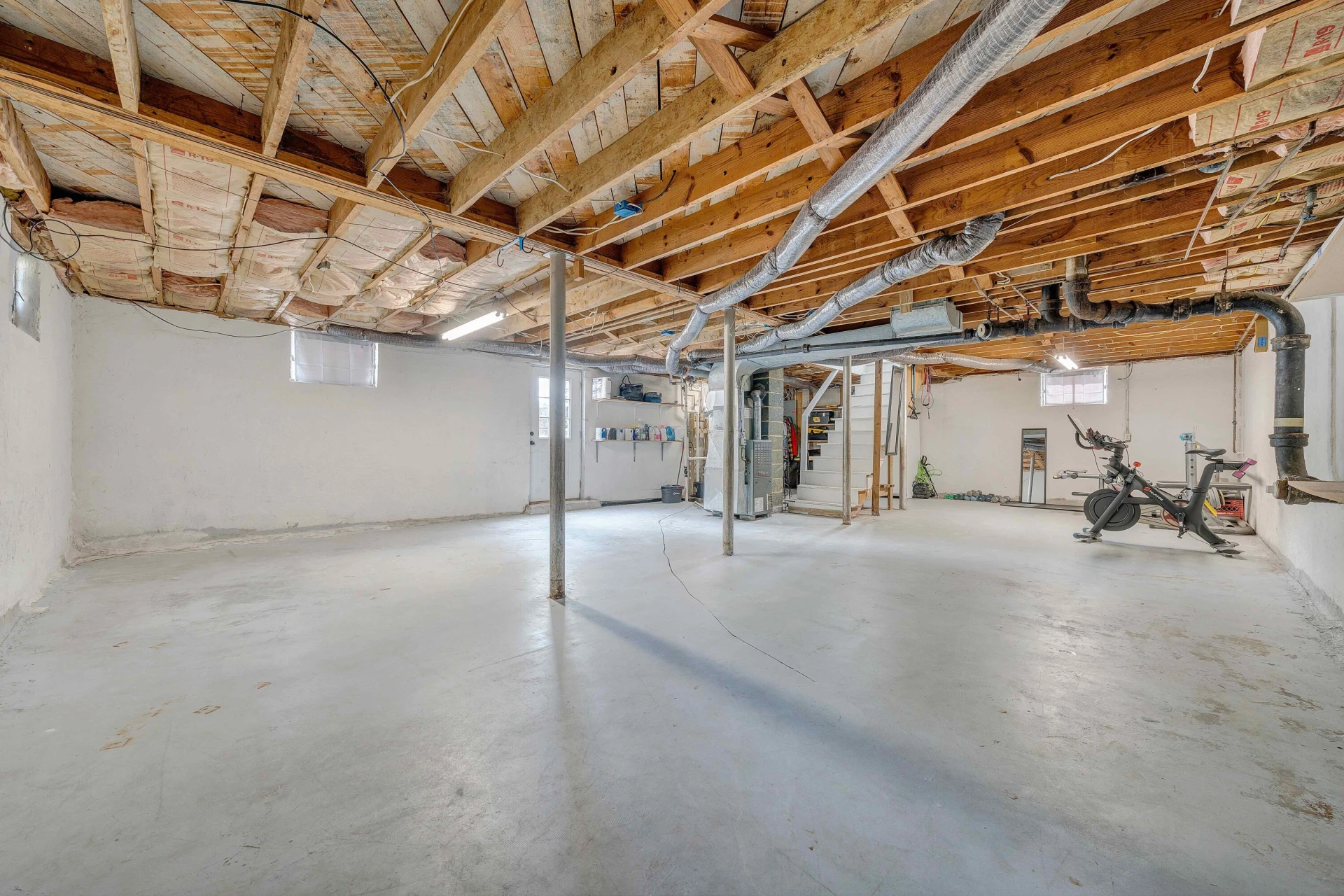 2817 Bradley ST NE - Photo 35