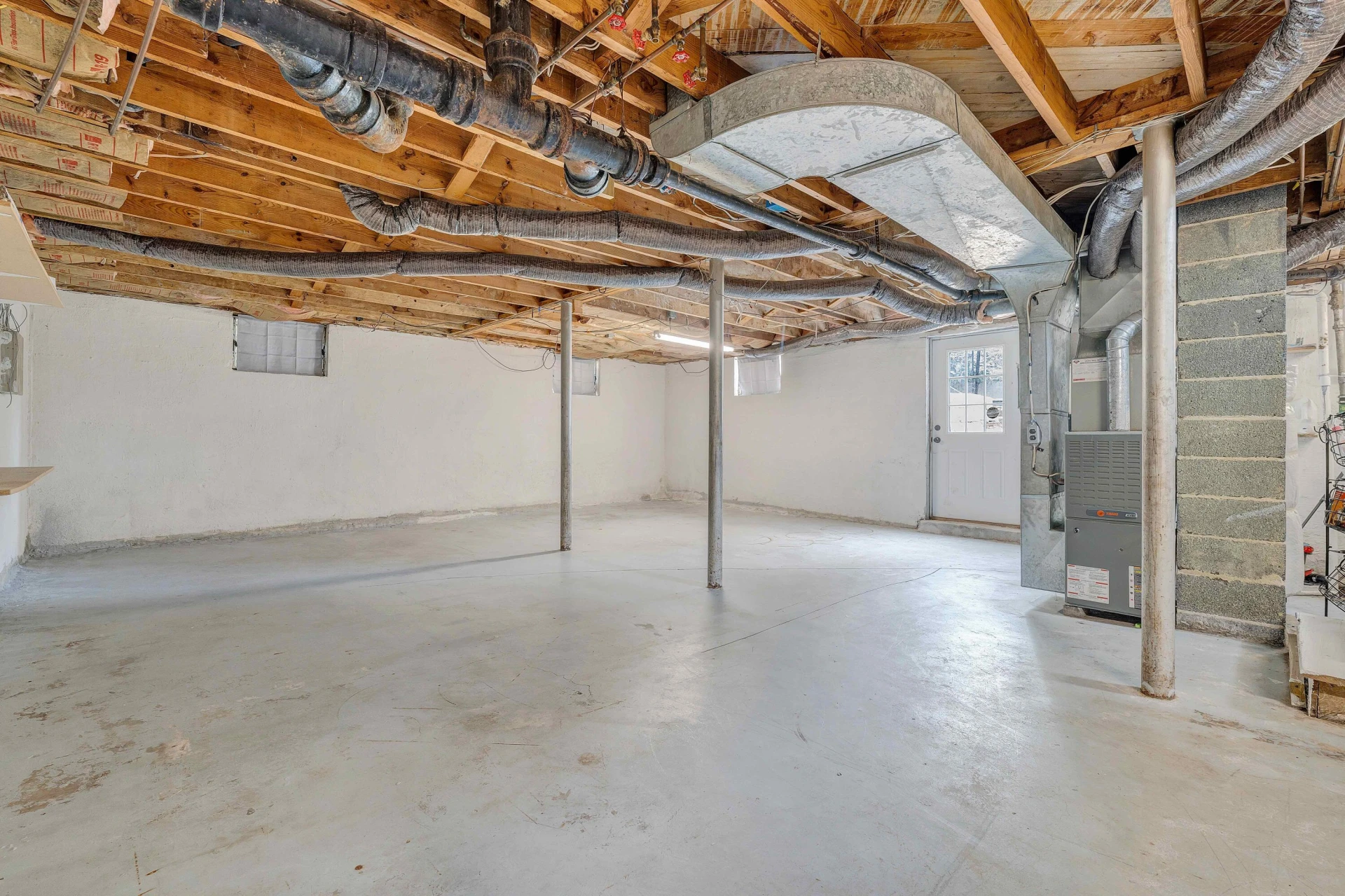 2817 Bradley ST NE - Photo 37
