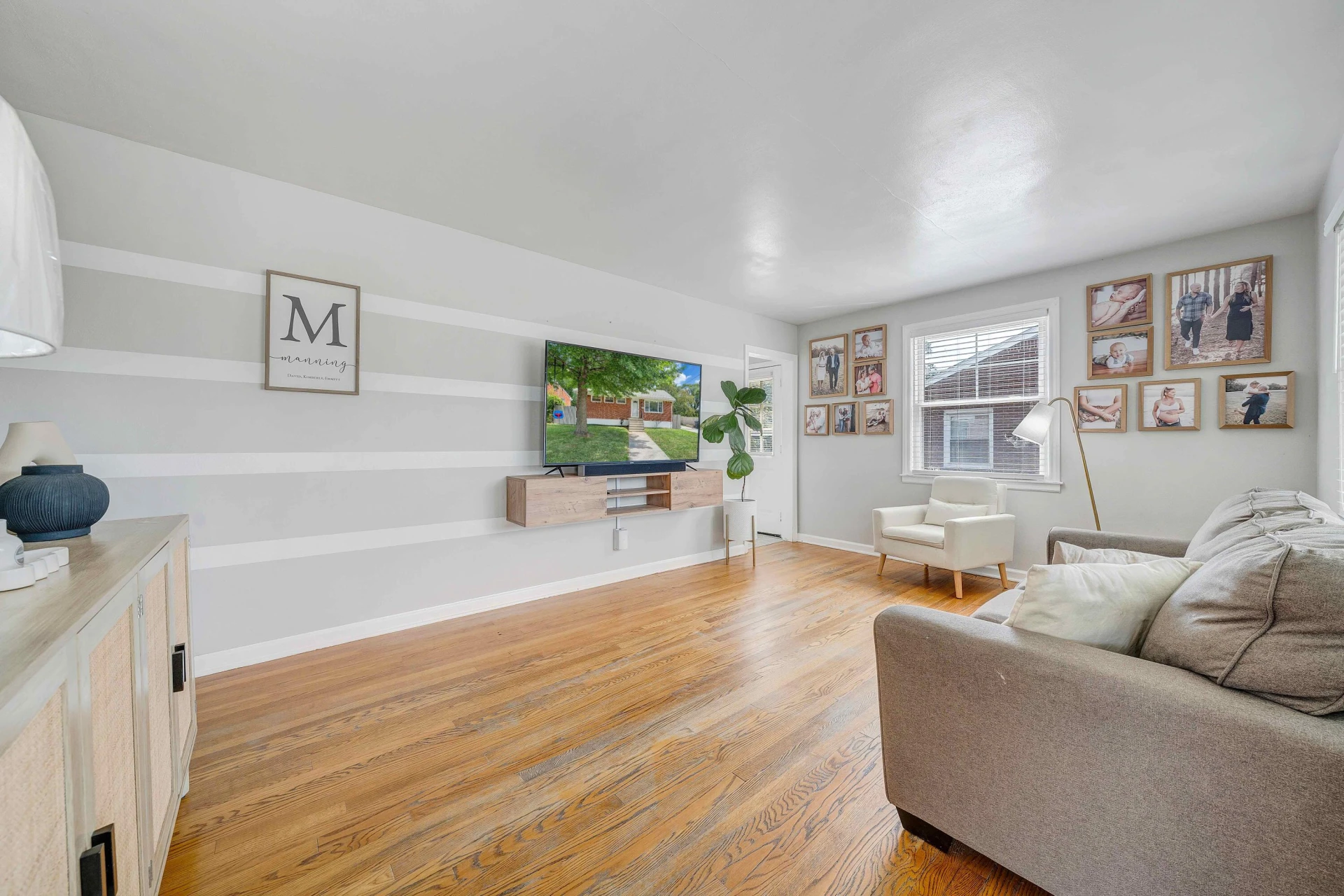 2817 Bradley ST NE - Photo 6