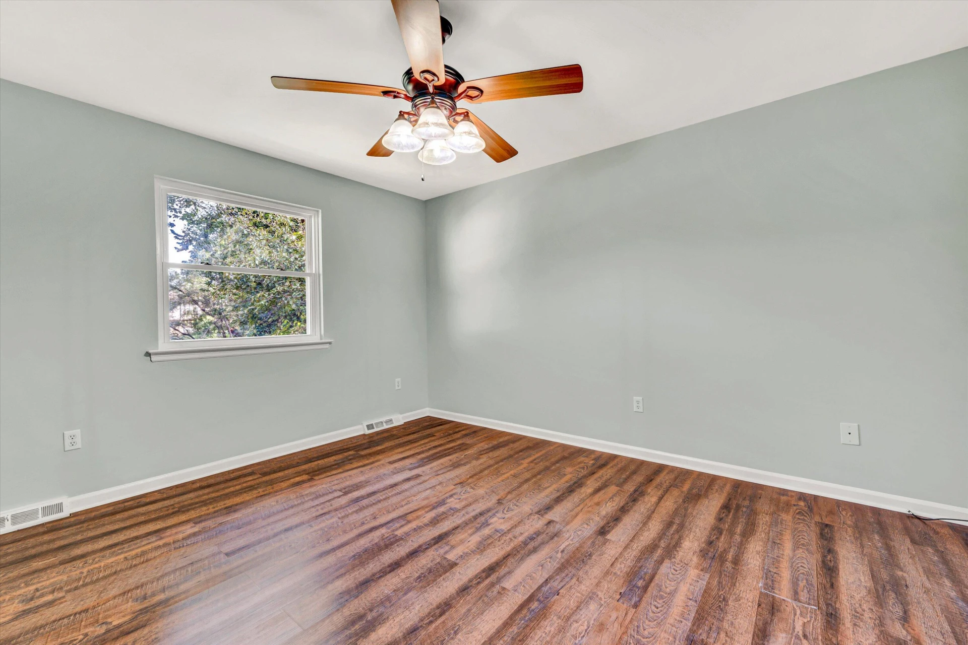 845 Pinewood DR NW - Photo 18