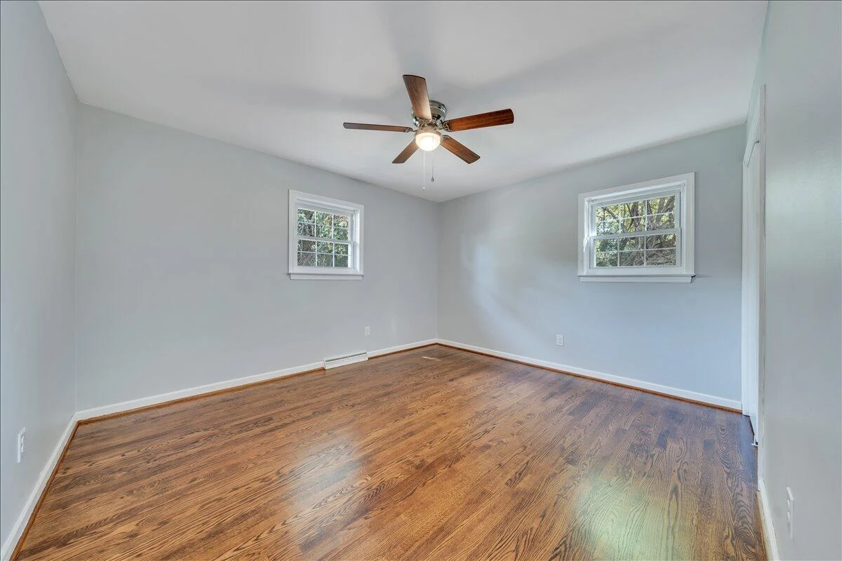 5327 Meadowcrest ST - Photo 13