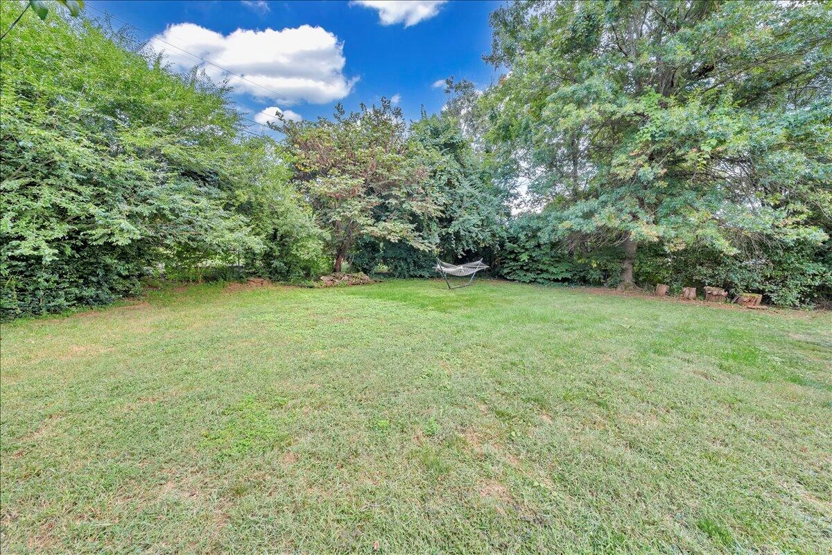 5327 Meadowcrest ST - Photo 23
