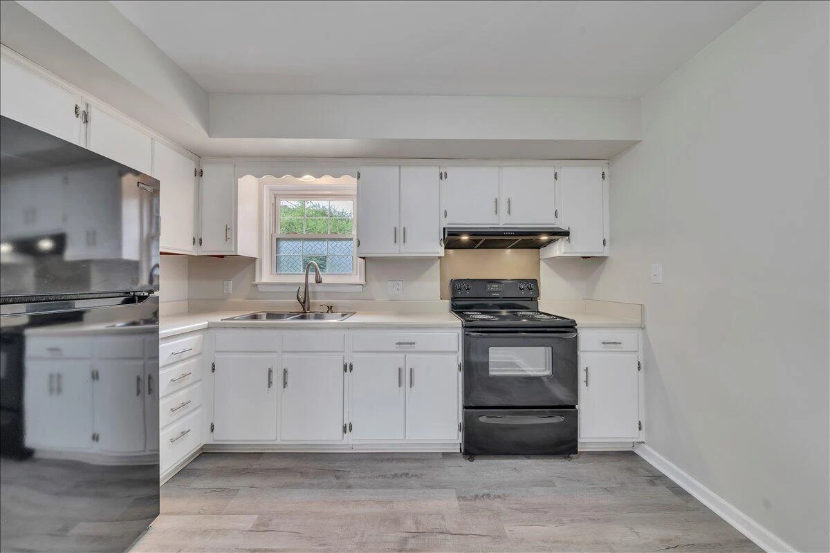 5327 Meadowcrest ST - Photo 8