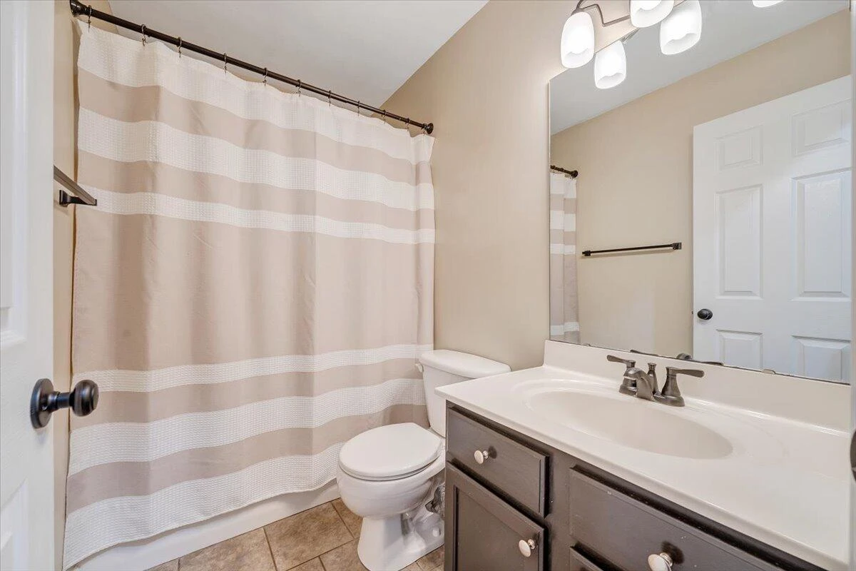 1185 Virginia Woods DR - Photo 16
