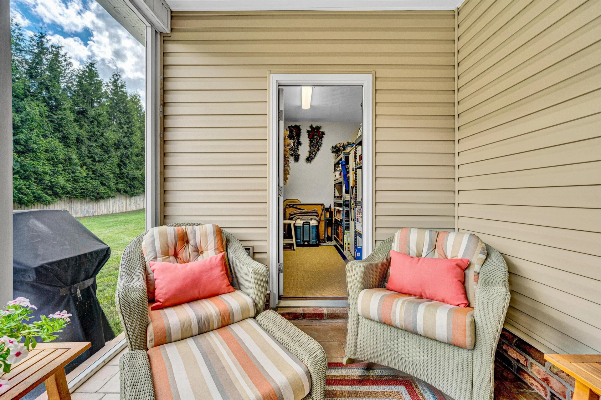 2027 River Ridge CT - Photo 36